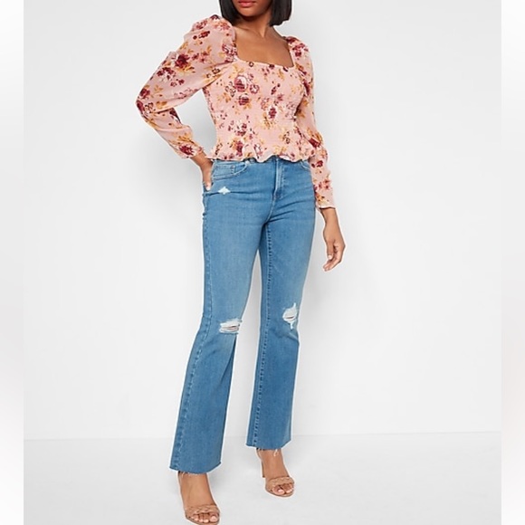 NWT Express L Flowered Smocked Square Neck Peach-ish Color Top - Picture 4 of 5